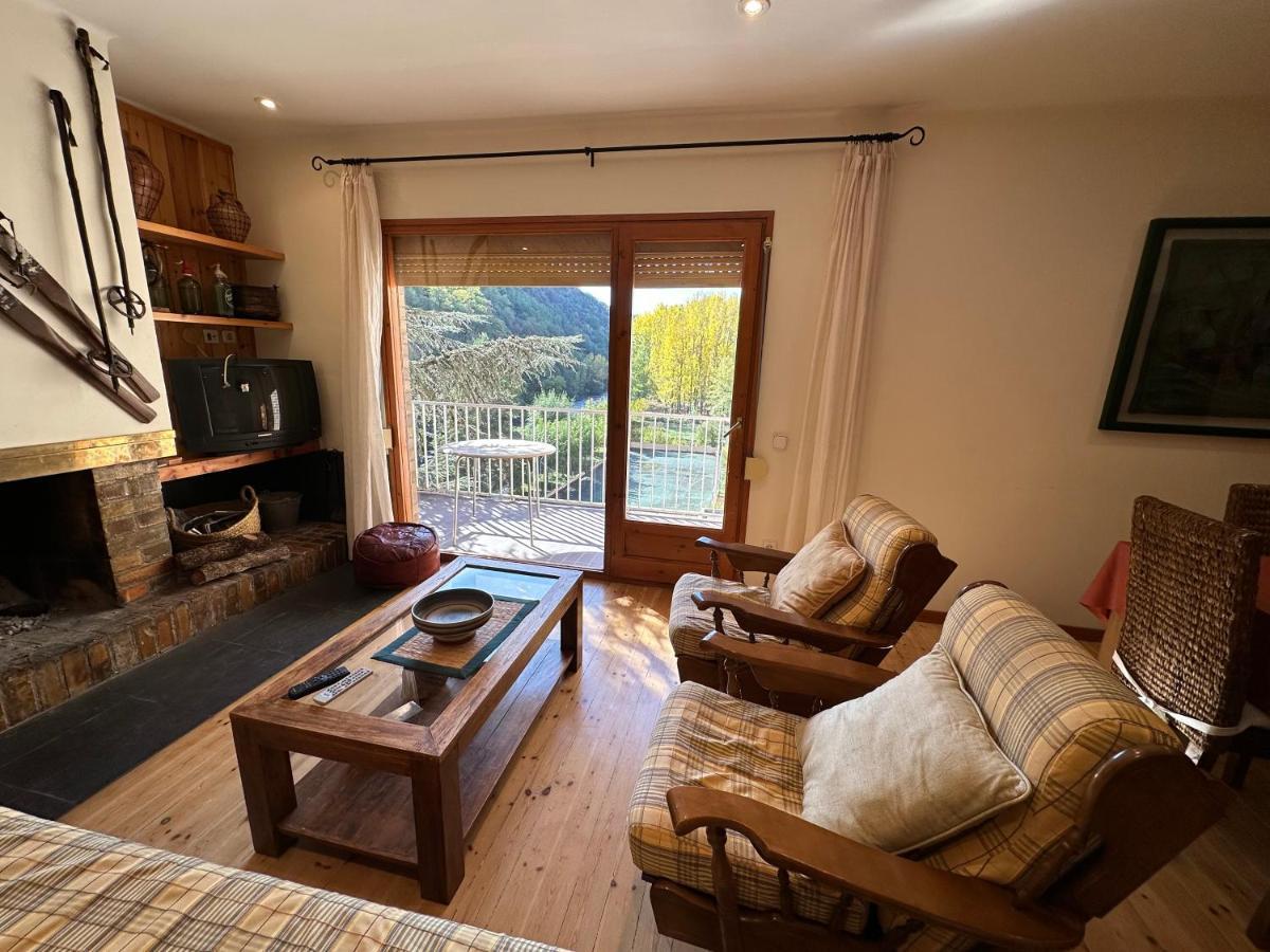 Apartament Rialp Amb Vistes Al Riu Noguera Pallaresa المظهر الخارجي الصورة
